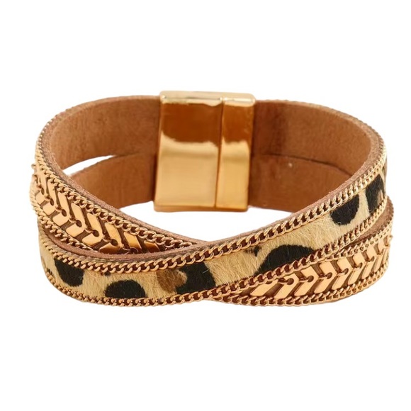 Cheetah Leopard Print Gold Twisted Magnetic Bracelet - Picture 5 of 7
